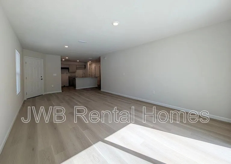1750 Rutledge Ave — Photo 4