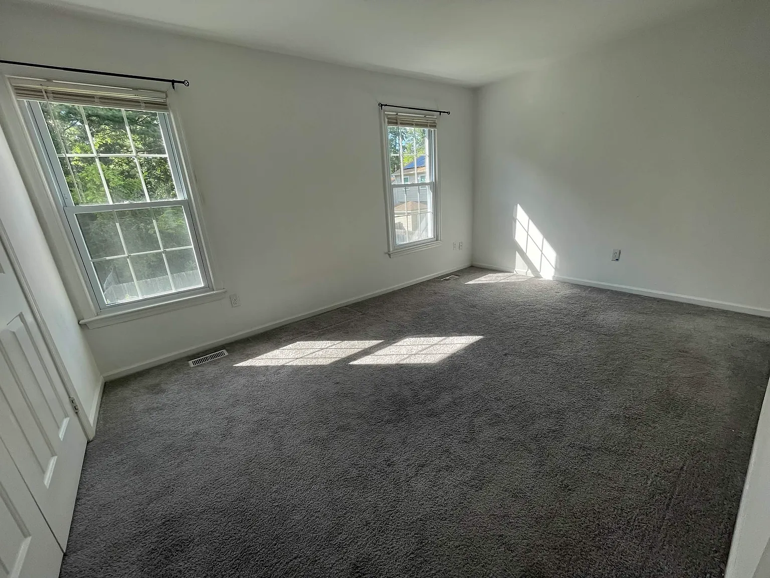 2 bed, 1130 sqft, $1,100 — Photo 1