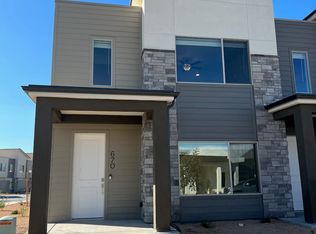 670 W Fire Sky Dr, Saint George, UT 84790
