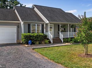 584 Pine Ridge Dr, Front Royal, VA 22630