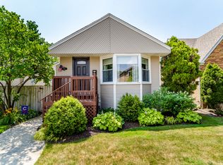 7751 W Rascher Ave, Chicago, IL 60656