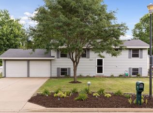 8649 Inman Ave S, Cottage Grove, MN 55016