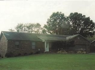 8837 Schuler Rd, Greenville, IN 47124