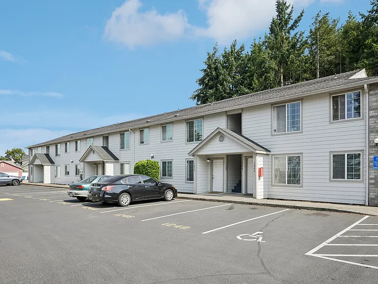 Valley Crest Apartments — Photo 12
