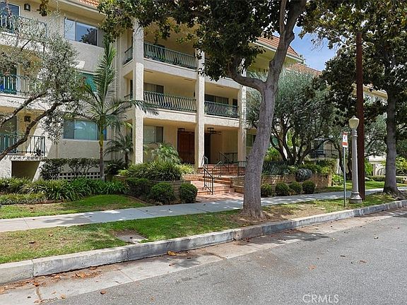 3rd image of 420 S Madison Ave APT 109