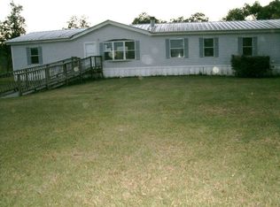 3049 Garner Rd, Ray City, GA 31645