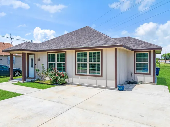 308 Avenue A St, Ennis, TX 75119