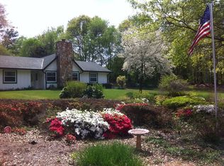 2002 N Woods Dr, Marietta, GA 30066