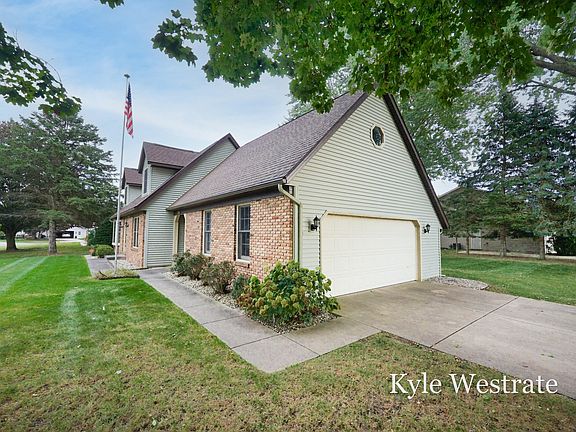 4th image of 3580 Kathryn St