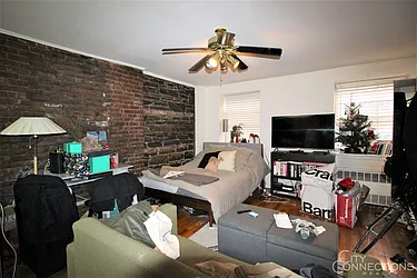 Rented by City Connections Realty