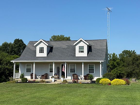 2nd image of 505 S County Road 350 E