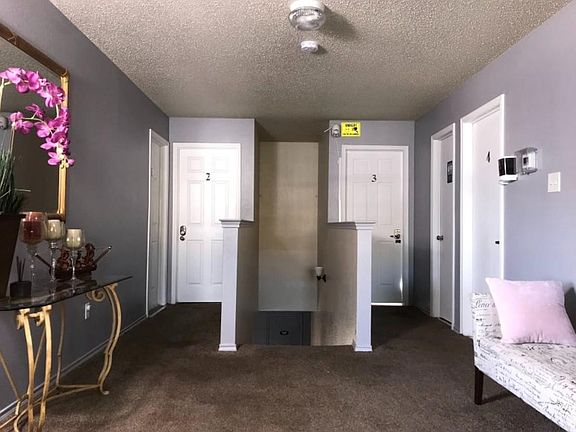 4th image of 208 Dakota Ridge Dr