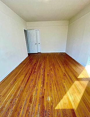5th image of 84-40 118th St #2E