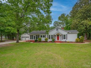 1113 Us Highway 221a, Forest City, NC 28043