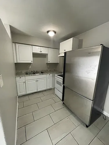 2208 Sunrise Ave #3 Photo 1