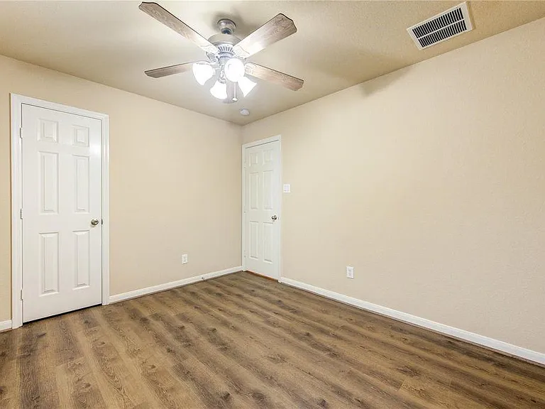 16702 Grovetrail Ln — Photo 20