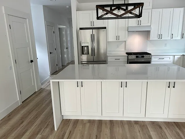 212 SW 129th St — Photo 7