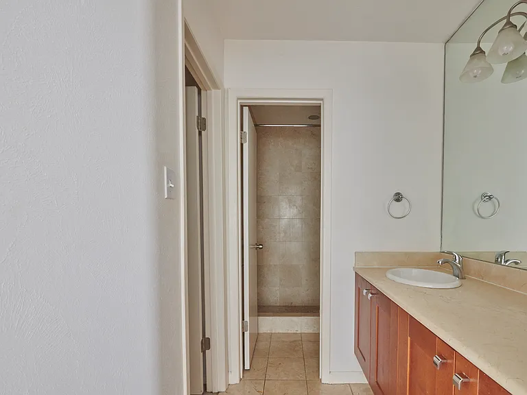 10714 Pagewood Dr — Photo 18