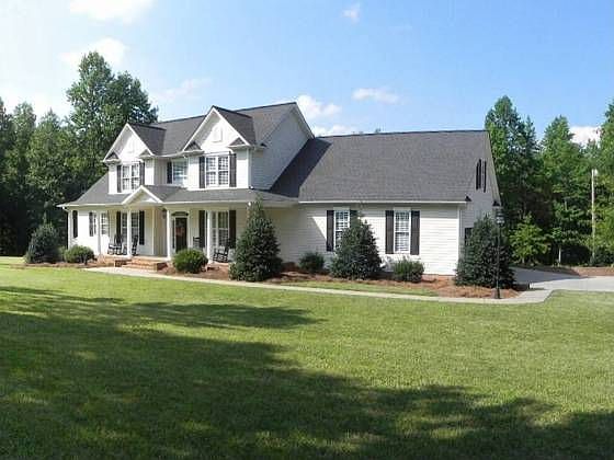 1st image of 236 Jennifer Dr