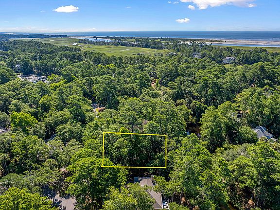 4th image of 2777 Old Forest Dr
