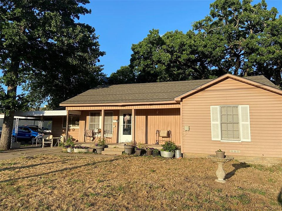 1st image of 1928 Higgins Ln