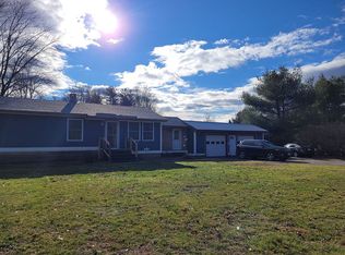 158 Meetinghouse Rd, Hinsdale, NH 03451