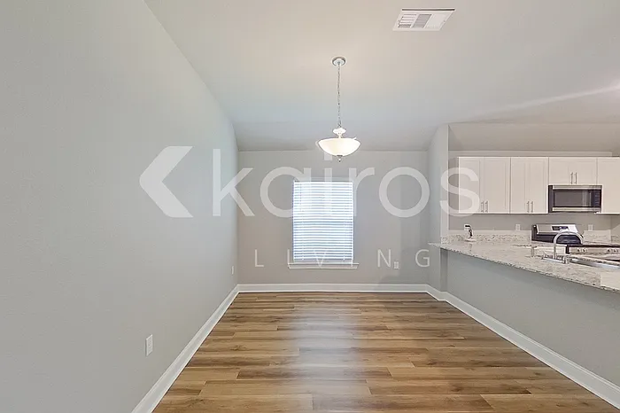 13739 Pinyon Dr — Photo 6