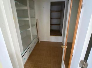 689 E Norton Ave, Norton Shores, MI 49444