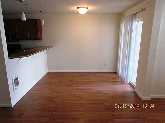 4th image of 2406 Milton Way Unit C