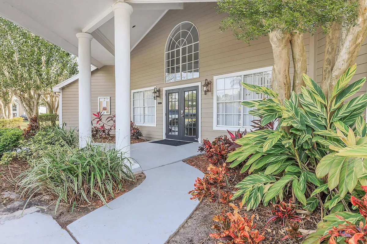 Building Photo - Walden Palms Apartments