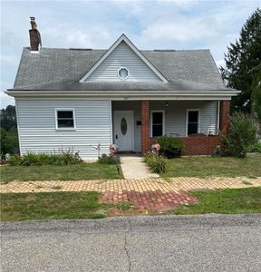 308 Station St, Mc Donald, PA, 15057