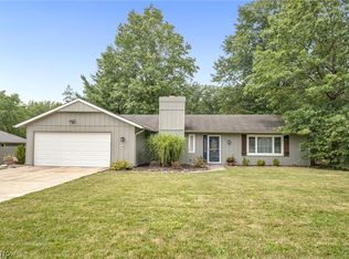 11586 Pleasant Ridge Pl, Strongsville, OH 44136