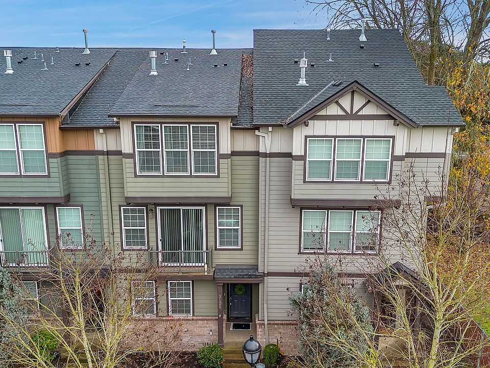1st image of 3180 SE Wedgewood Ave