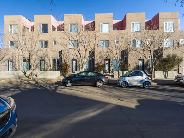 877 Silver Ave SW, Albuquerque, NM 87102