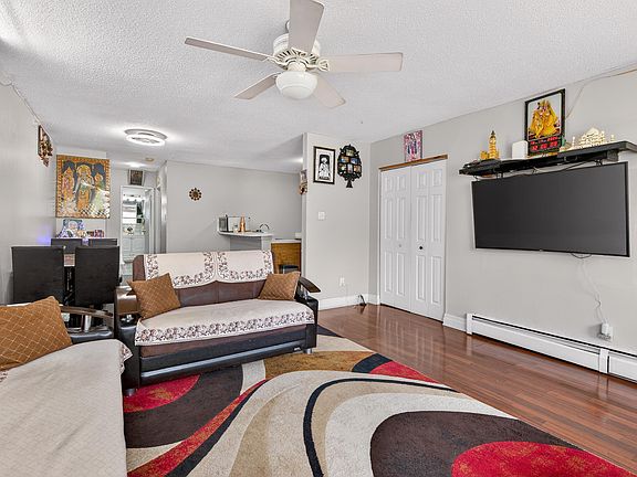 4th image of 4901 Harbor Beach Blvd APT S1