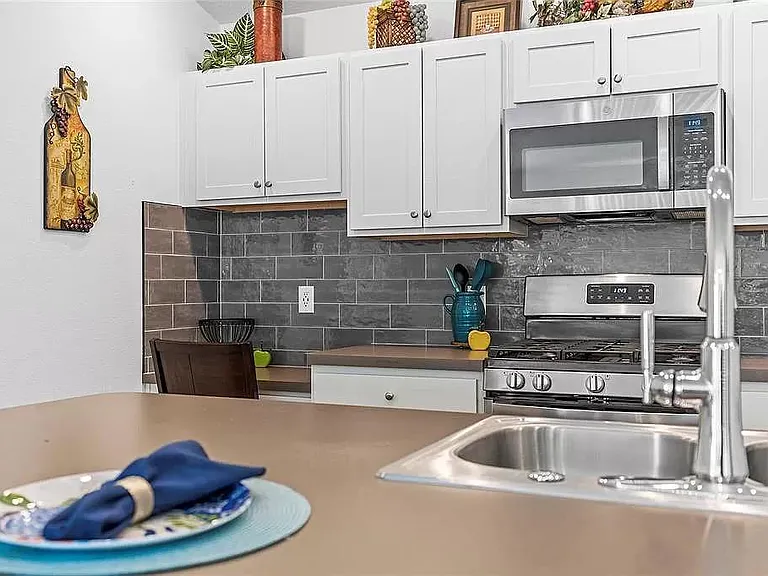 6343 Bertucci Ave — Photo 6