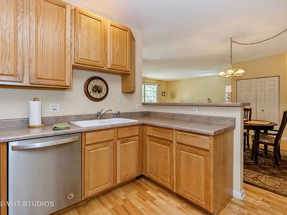 5th image of 34451 N Old Walnut Cir #2-201