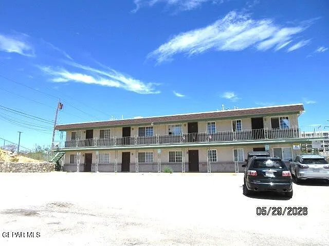 1601 N El Paso St #2 — Photo 1