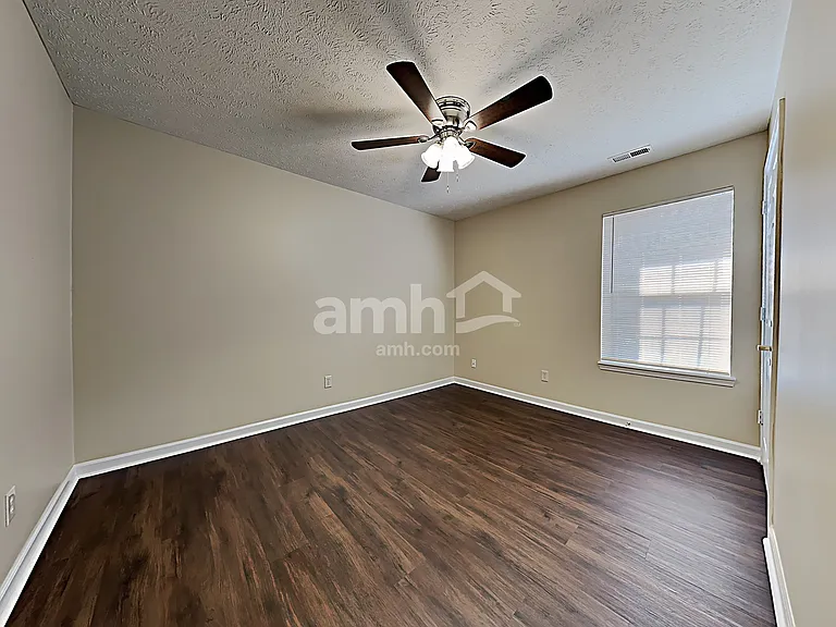 4803 Oakton Way — Photo 14