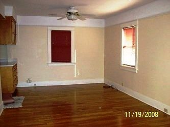 5th image of 1116 N Fries Ave