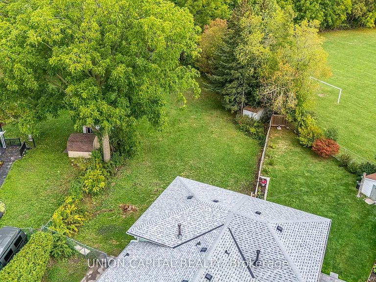 443 Brest Ct — Photo 46