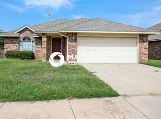 17557 Gold Dr, Edmond, OK 73012