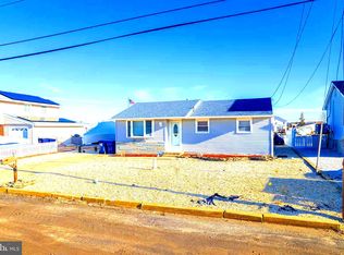 115 E Raritan Dr, Little Egg Harbor, NJ 08087