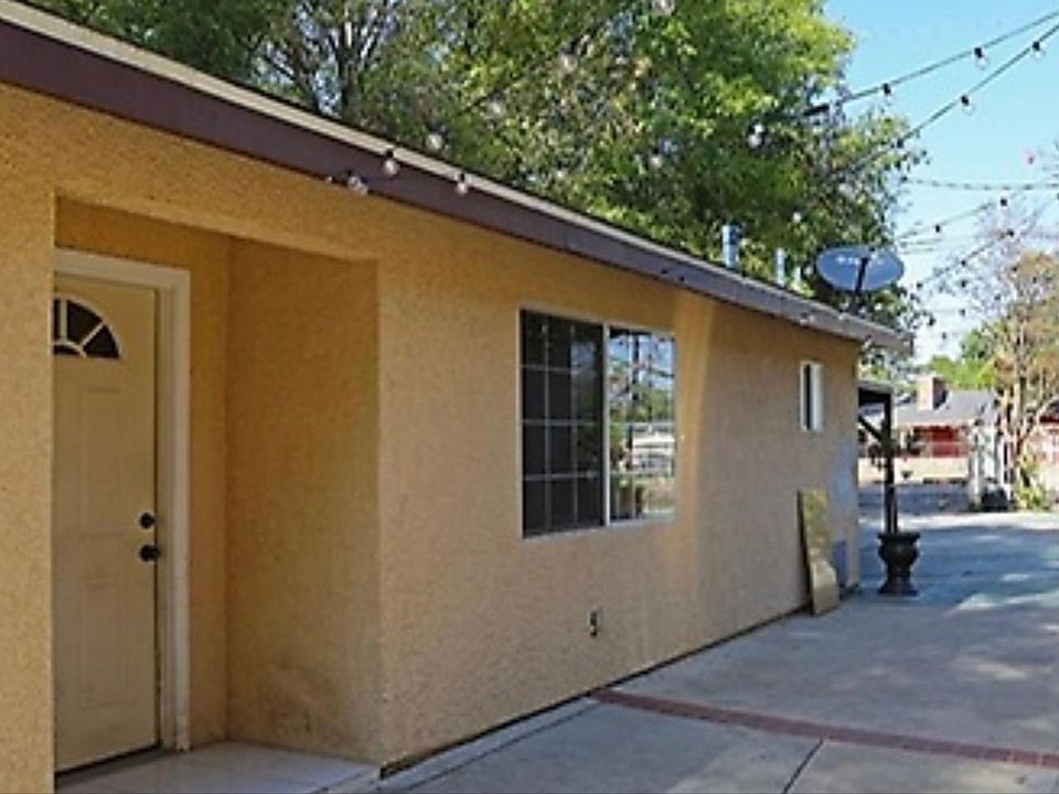 1st image of 8330 White Oak Ave #1/1