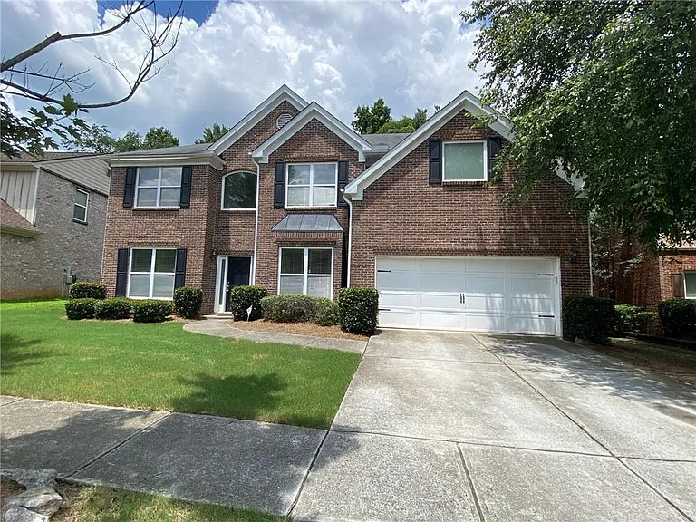 2146 Peach Shoals Cir — Photo 3