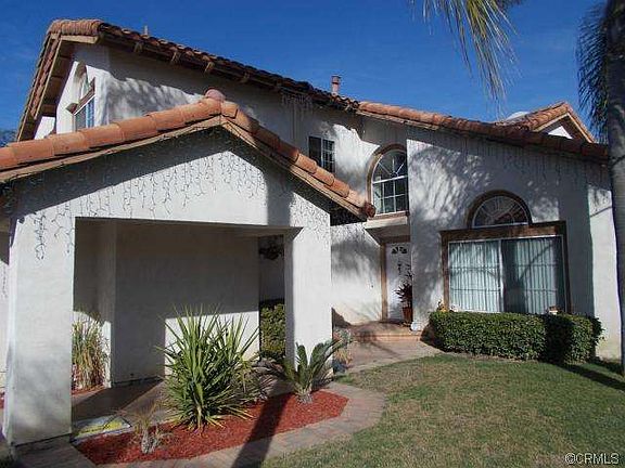 3rd image of 39960 Ravenwood Dr