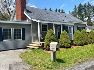 5595 Valley Rd, Oriskany, NY 13424