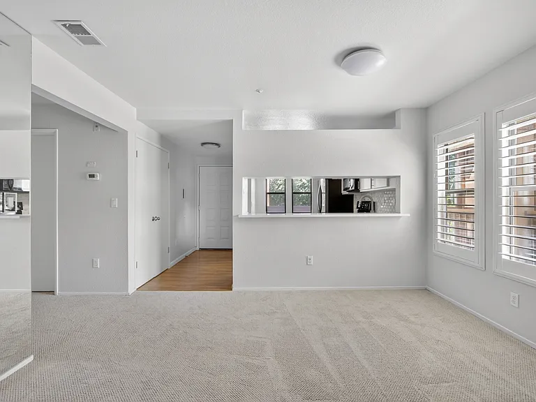 1123 S Villa Way — Photo 7