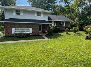 4520 E Heritage Woods Rd, Bloomington, IN 47401
