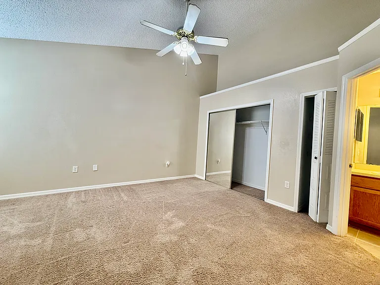 696 Youngstown 306 Pkwy — Photo 25